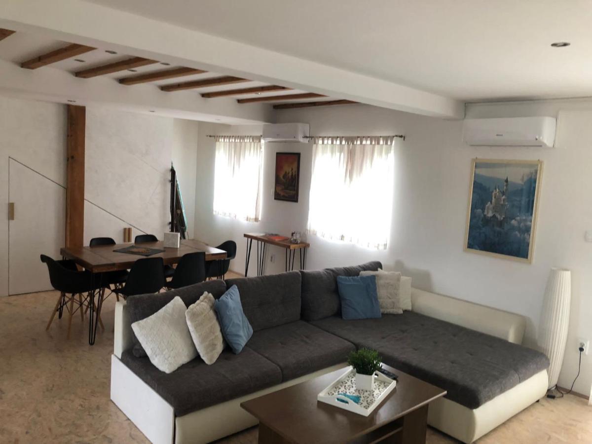 Apartman Kaja Zagreb Exterior foto